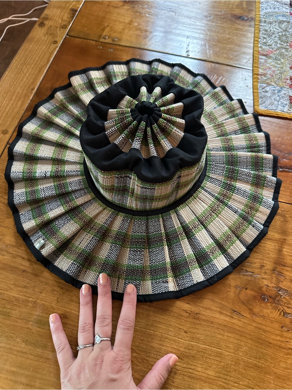 Lorna Murray Asuka Island Vienna Hat, NWT